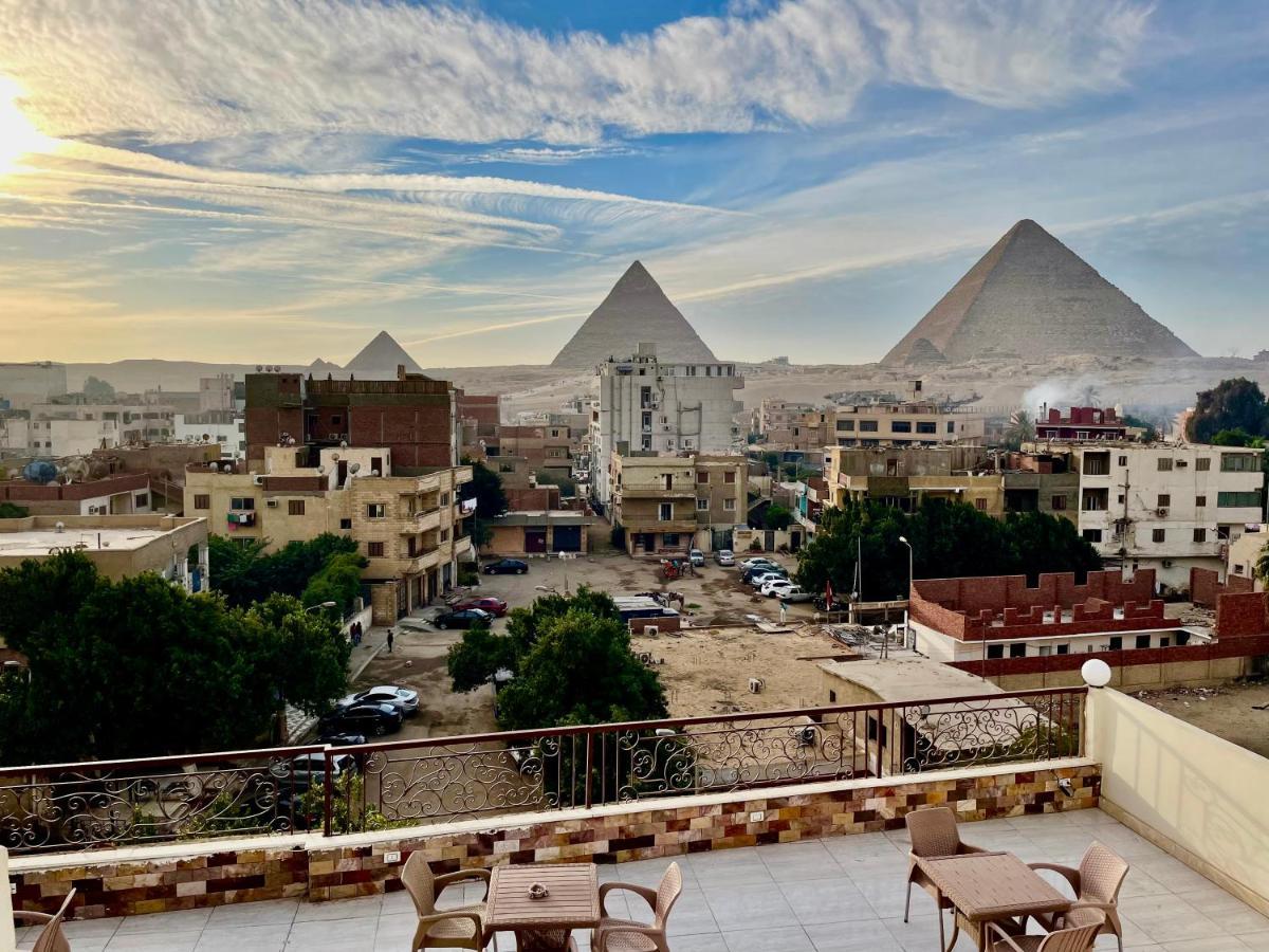 Pyramids Home Inn Il Il Cairo Esterno foto