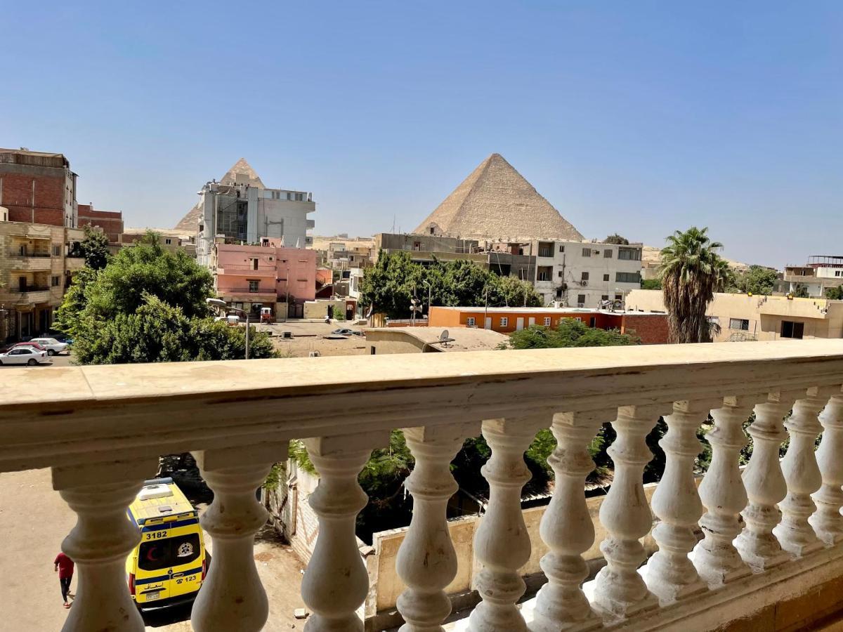 Pyramids Home Inn Il Il Cairo Esterno foto