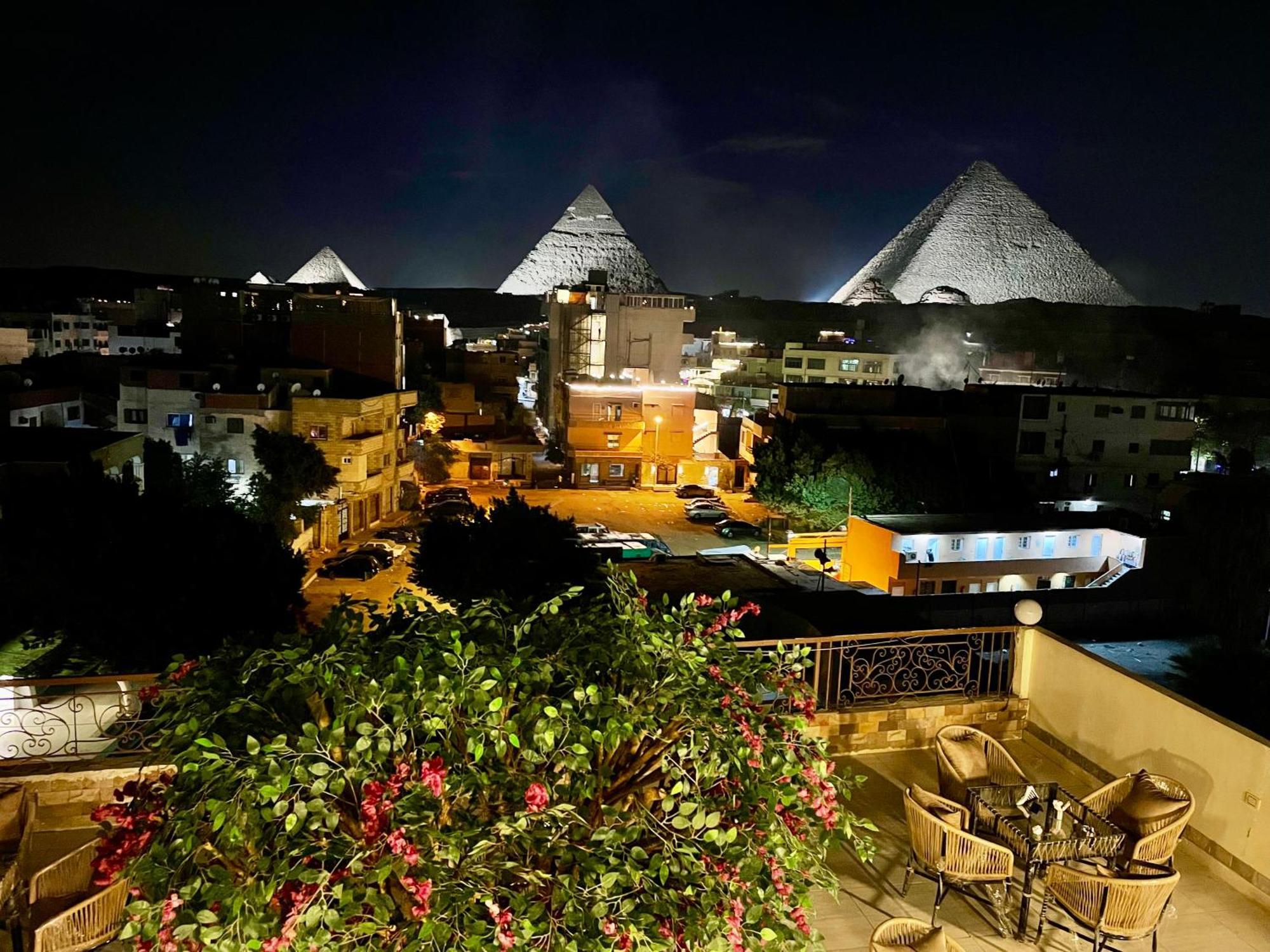 Pyramids Home Inn Il Il Cairo Esterno foto